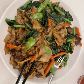 Thai Joint - See Ew with extra Chinese broccoli - Thai Near Me - San Diego, California