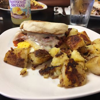 Fat Dog Kitchen - Breakfast & Brunch Near Me - Dover, New Hampshire