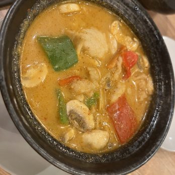 Tjade’s - Chicken curry - Asian Fusion Near Me - Cedar Park, Texas