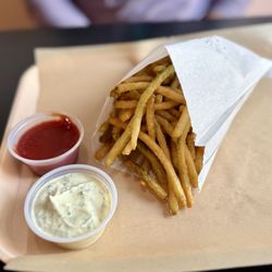 Big Max Burger - Herbed fries