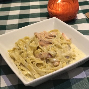 Mamma Pizza Osteria - Salmon pasta - Pizza Near Me - Oslo, 03 Mamma Pizza Osteria - Salmon pasta - Pizza Near Me - Oslo, 03