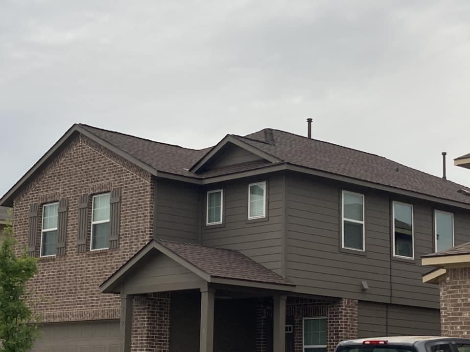 Slide of 3 Rivers Roofing