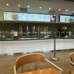 sweetgreen - Healthy Salads, Wraps, and Bowls - Inside