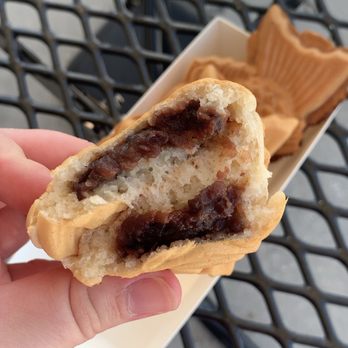 Juju Taiyaki - Red Bean Taiyaki - Desserts Near Me Juju Taiyaki - Red Bean Taiyaki - Desserts Near Me