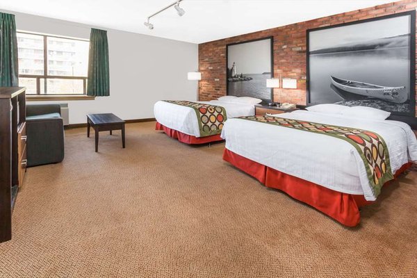 Super 8 by Wyndham Sudbury ON by null