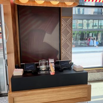 Salt & Straw - Checkout - Ice Cream & Frozen Yogurt Near Me - Salem, New Hampshire