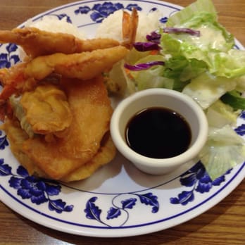 Mom's Teriyaki - Japanese Near Me - Auburn, Washington
