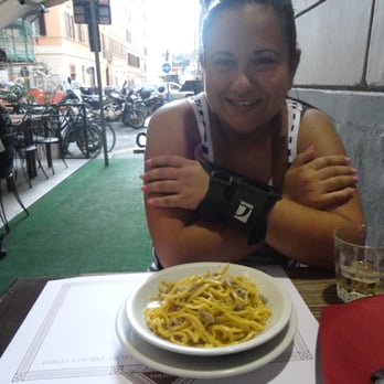 Pizzeria Est Est Est Ricci - Pizza Near Me - Rome, RM