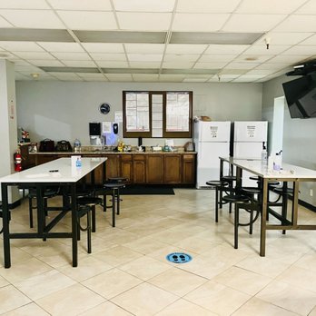 Spring Cleaning - Home Cleaning Near Me Spring Cleaning - Home Cleaning Near Me