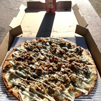 786 Degrees - GF Habibi Pizza - Pizza Near Me - Los Angeles, California