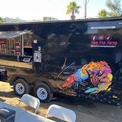 Mariscos La Plebada - Food truck on the side of the road, worth a try.