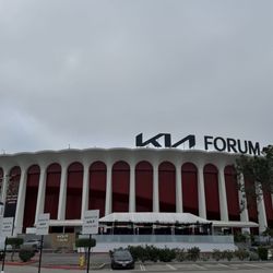 Kia Forum - Morning hours