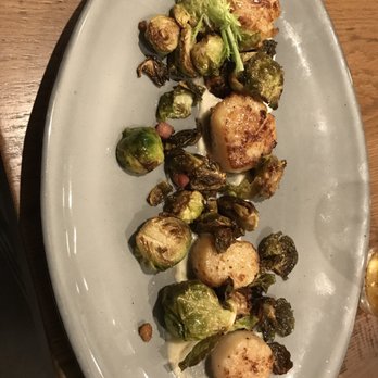 Paddlefish - Scallops with Sprouts - Seafood Near Me - Orlando, Florida Paddlefish - Scallops with Sprouts - Seafood Near Me - Orlando, Florida