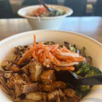Zao Asian Cafe - Asian Fusion Near Me - Orem, Utah