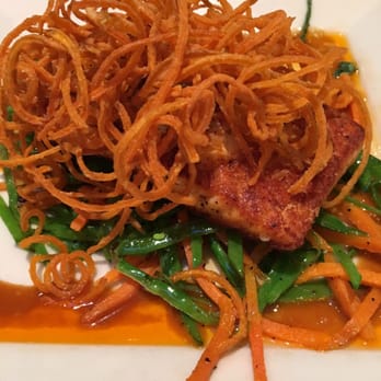 Yard House - Ginger crusted Norwegian salmon - Bars Near Me - Glenview, Illinois Yard House - Ginger crusted Norwegian salmon - Bars Near Me - Glenview, Illinois