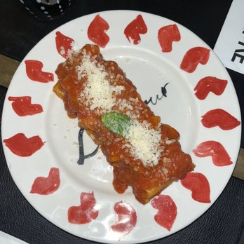 A Pasta Bar - Rigatoni All'Arrabbiata - Italian Near Me - New York, New York A Pasta Bar - Rigatoni All'Arrabbiata - Italian Near Me - New York, New York