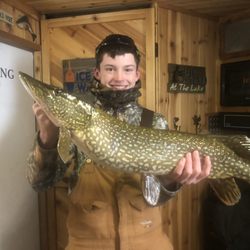 ice fishing warriors