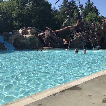 Moose Hillock Camping Resort - Pool is large and not even crowded on busy days and times - Campgrounds Near Me - Warren, New Hampshire Moose Hillock Camping Resort - Pool is large and not even crowded on busy days and times - Campgrounds Near Me - Warren, New Hampshire