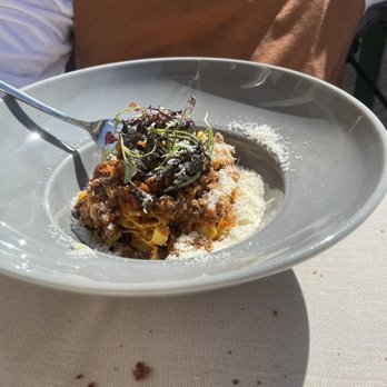 Barolando - Fabulous delicate pasta with wines pairing made by the owner and staff. - Italian Near Me - Barolo, CN
