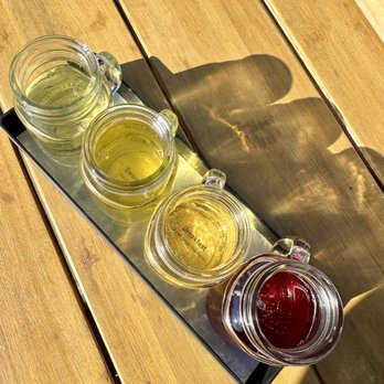 Sierra Cider - Seasonal cider flight - Cideries Near Me - Mariposa, California Sierra Cider - Seasonal cider flight - Cideries Near Me - Mariposa, California