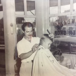 Pruneau's Barber Shop - Greendale shop