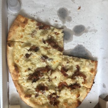 URBN - Pizza Near Me - Vista, California