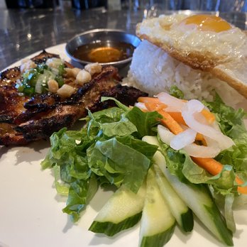 Lunch Lady - Grilled Chicken and Rice - Vietnamese Near Me - Vancouver, British Columbia