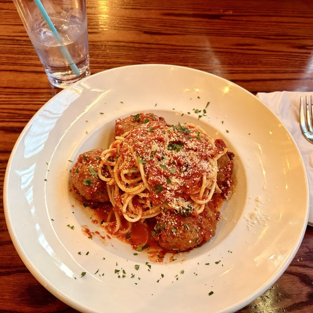 Spaghetti and meatballs