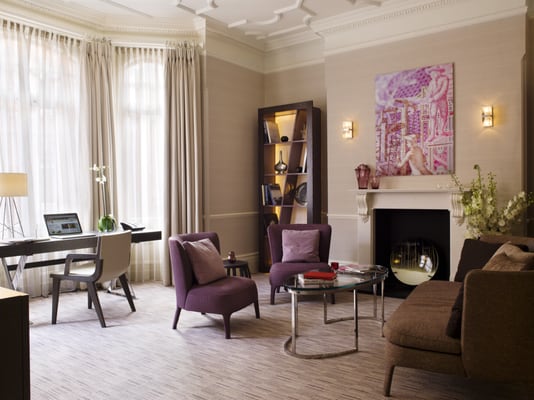 The Athenaeum Hotel & Residences by null