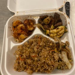 International Flavors - Shrimp & Streak entree
