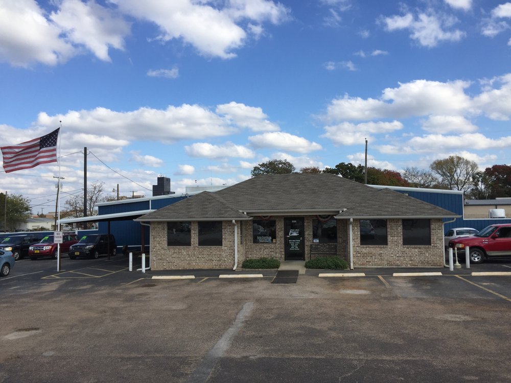 TYLER AUTO FINANCE Updated September 2024 206 S Palace Ave, Tyler