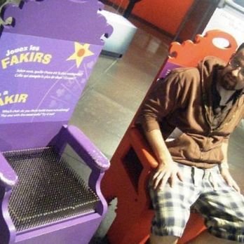 Centre des Sciences de Montréal - Sitting on nails! - Museums Near Me - Montreal, Quebec Centre des Sciences de Montréal - Sitting on nails! - Museums Near Me - Montreal, Quebec
