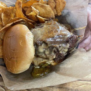 Gettin' Basted - Homemade chips & The Moo - Barbeque Near Me - Branson, Missouri