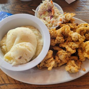 Bunker Seafood and Spirits - Fried clams - Seafood Near Me - Birch Harbor, Maine Bunker Seafood and Spirits - Fried clams - Seafood Near Me - Birch Harbor, Maine