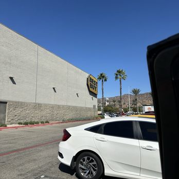 Best Buy - Visiting today for watch battery replacement - Appliances Near Me - Burbank, California