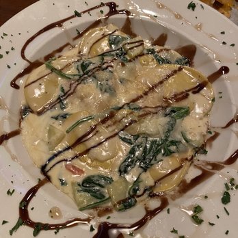 Red Fox Bar & Grille - Butternut ravioli - American Near Me - Jackson, New Hampshire