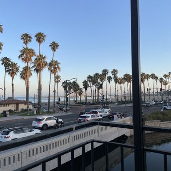 Bluewater Grill - Seafood Near Me - Santa Barbara, California Bluewater Grill - Seafood Near Me - Santa Barbara, California