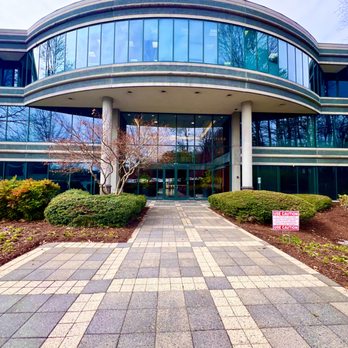 Tom Pearson - State Farm Insurance Agent - Front building - Home & Rental Insurance Near Me - Richmond, Virginia Tom Pearson - State Farm Insurance Agent - Front building - Home & Rental Insurance Near Me - Richmond, Virginia