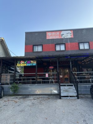 Meet Noodles by null