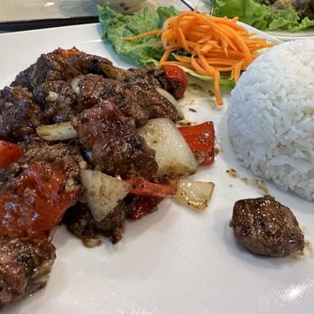Alo 5 - Shaken Beef - Asian Fusion Near Me - Austin, Texas Alo 5 - Shaken Beef - Asian Fusion Near Me - Austin, Texas