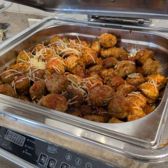 Escape Lounges - Meatballs - Airport Lounges Near Me - St. Paul, Minnesota Escape Lounges - Meatballs - Airport Lounges Near Me - St. Paul, Minnesota