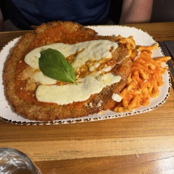 Molo - Chicken parmagiana - Italian Near Me - Newport Beach, California