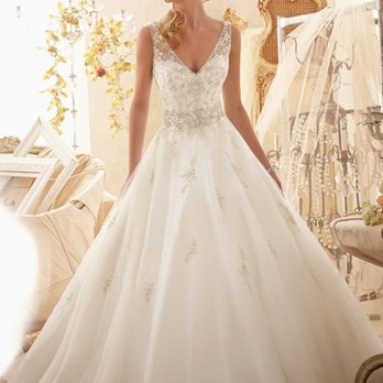 Picker's Elegant Occasions - Bridal Near Me - Clinton, New York Picker's Elegant Occasions - Bridal Near Me - Clinton, New York