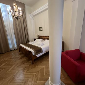 Hotel Vittoria - Hotels Near Me - Brescia, BS