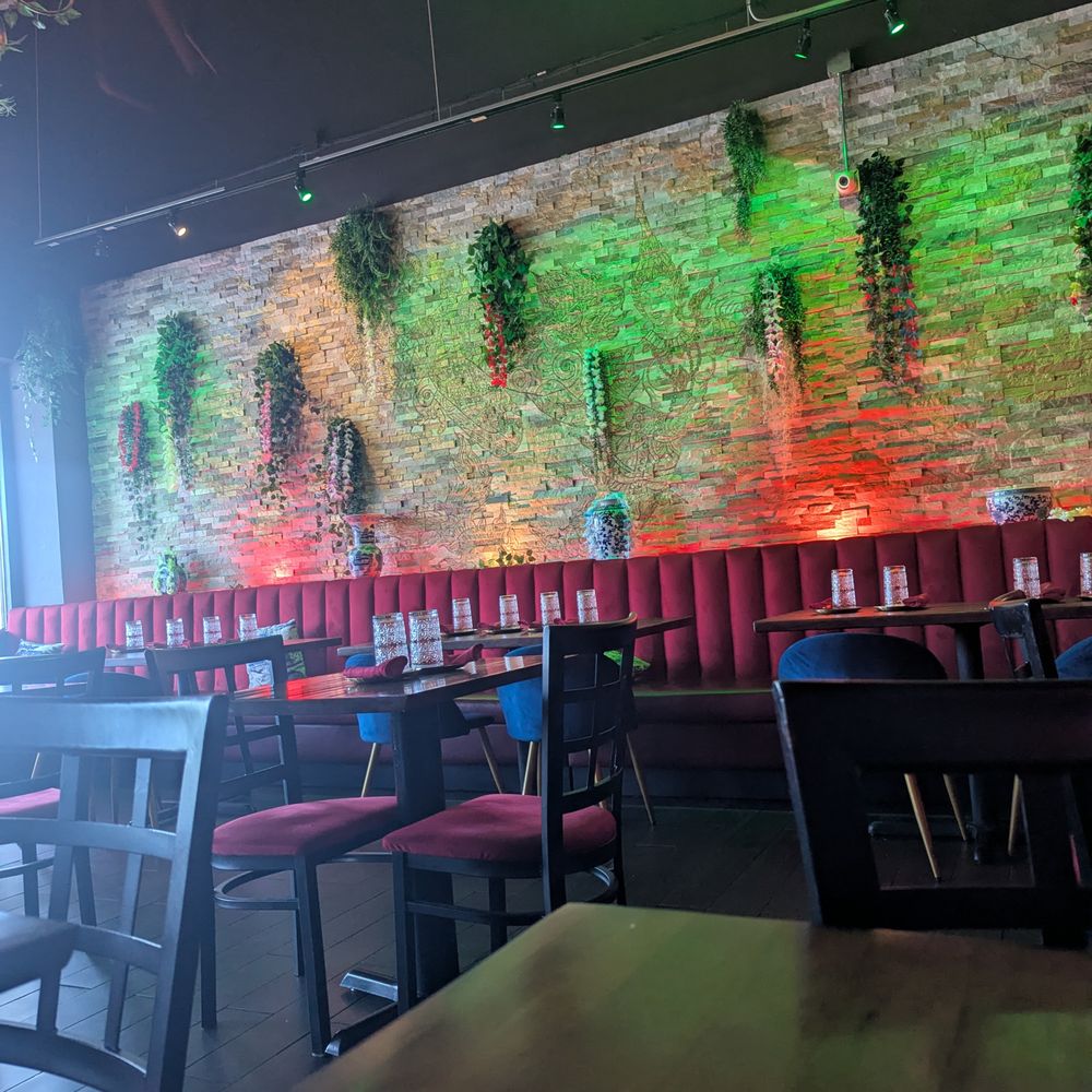 Tiki Thai - Inside - Thai Near Me - Atlanta, Georgia Tiki Thai - Inside - Thai Near Me - Atlanta, Georgia