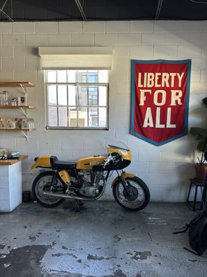 Chrome Yellow by null
