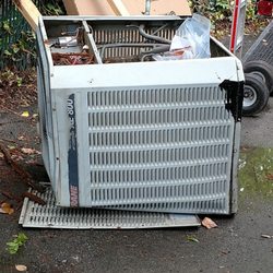 Air-Man Heating & Air Conditioning - This Trane unit had stopped...
We replaced it with an Amana air conditioner  that featured a factory lifetime compressor warranty.