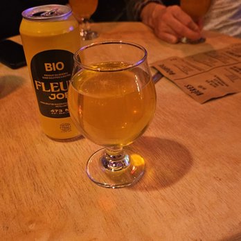 Les Sans-Taverne - Free drinks for coming second on Trivia Night - Brewpubs Near Me - Montreal, Quebec Les Sans-Taverne - Free drinks for coming second on Trivia Night - Brewpubs Near Me - Montreal, Quebec
