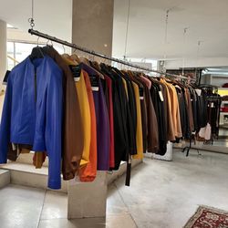 Silvia y Mario - A sample of leather jackets