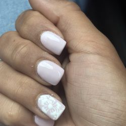 Nails Studio II